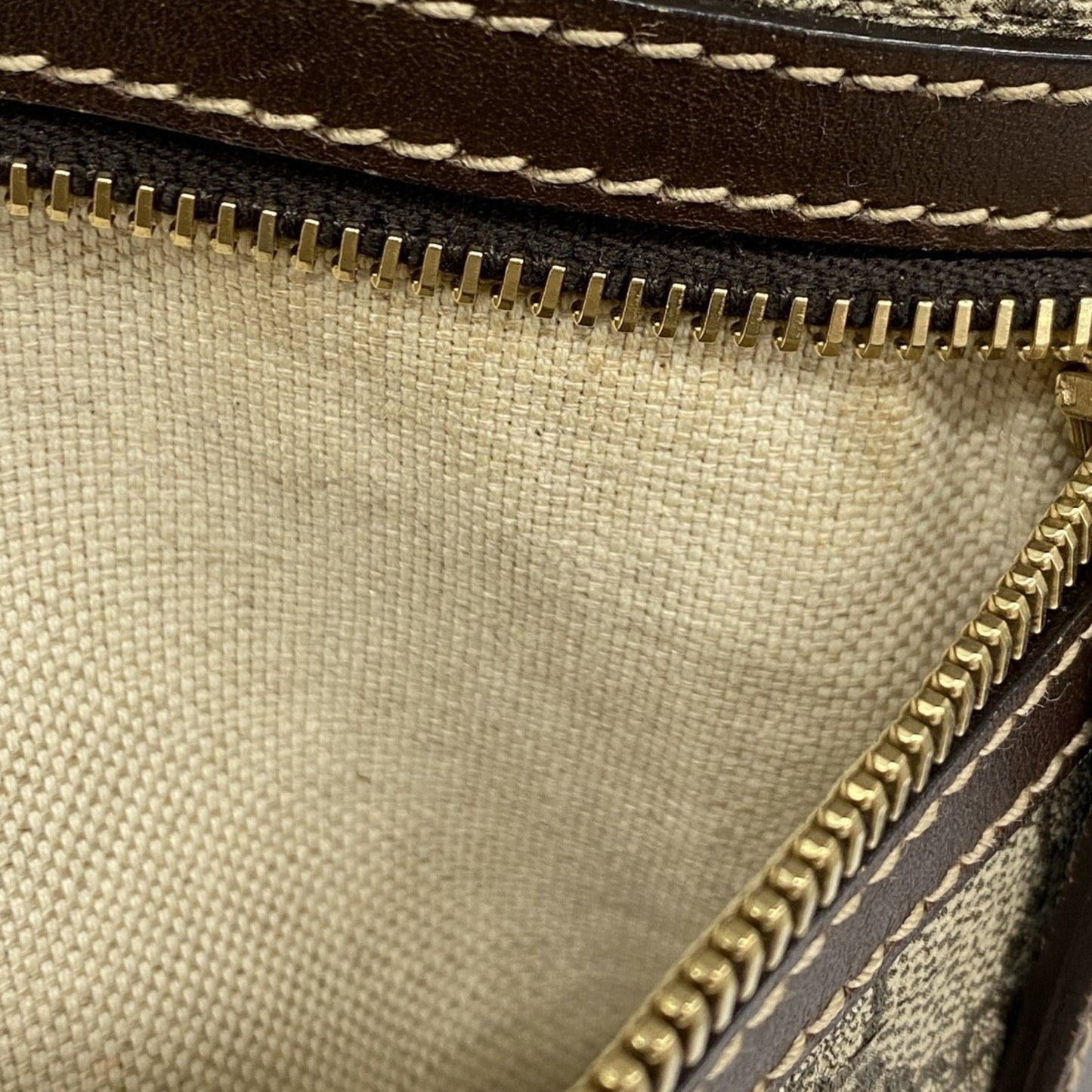 Gucci Gg Supreme Shoulder Bag 295257 Brown