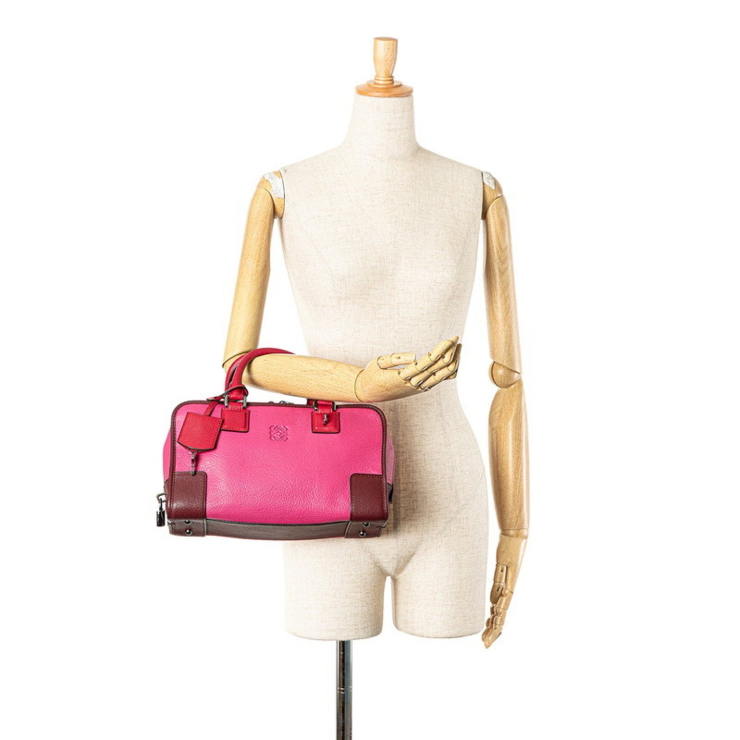 Loewe Anagram Logo Amazona 28 Handbag In Pink