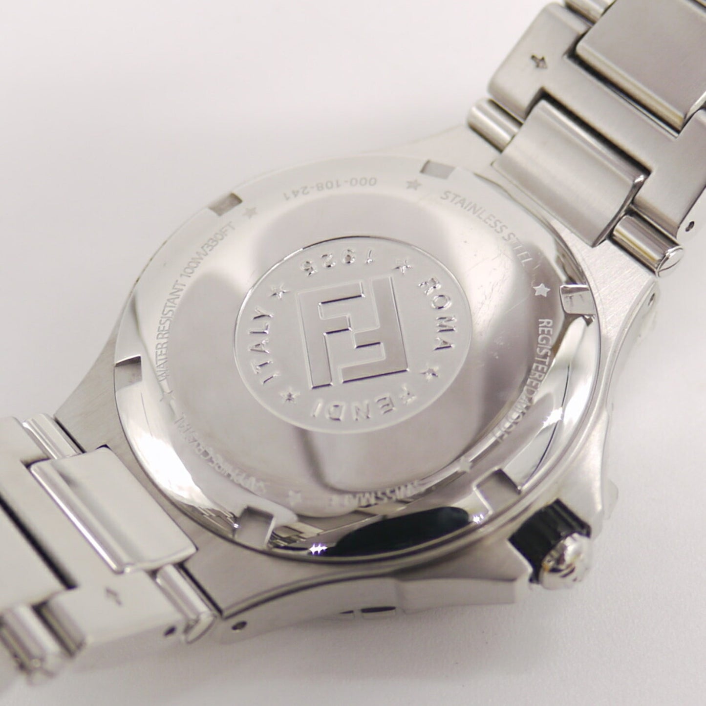 Fendi Nautico F108100101 Quartz Watch