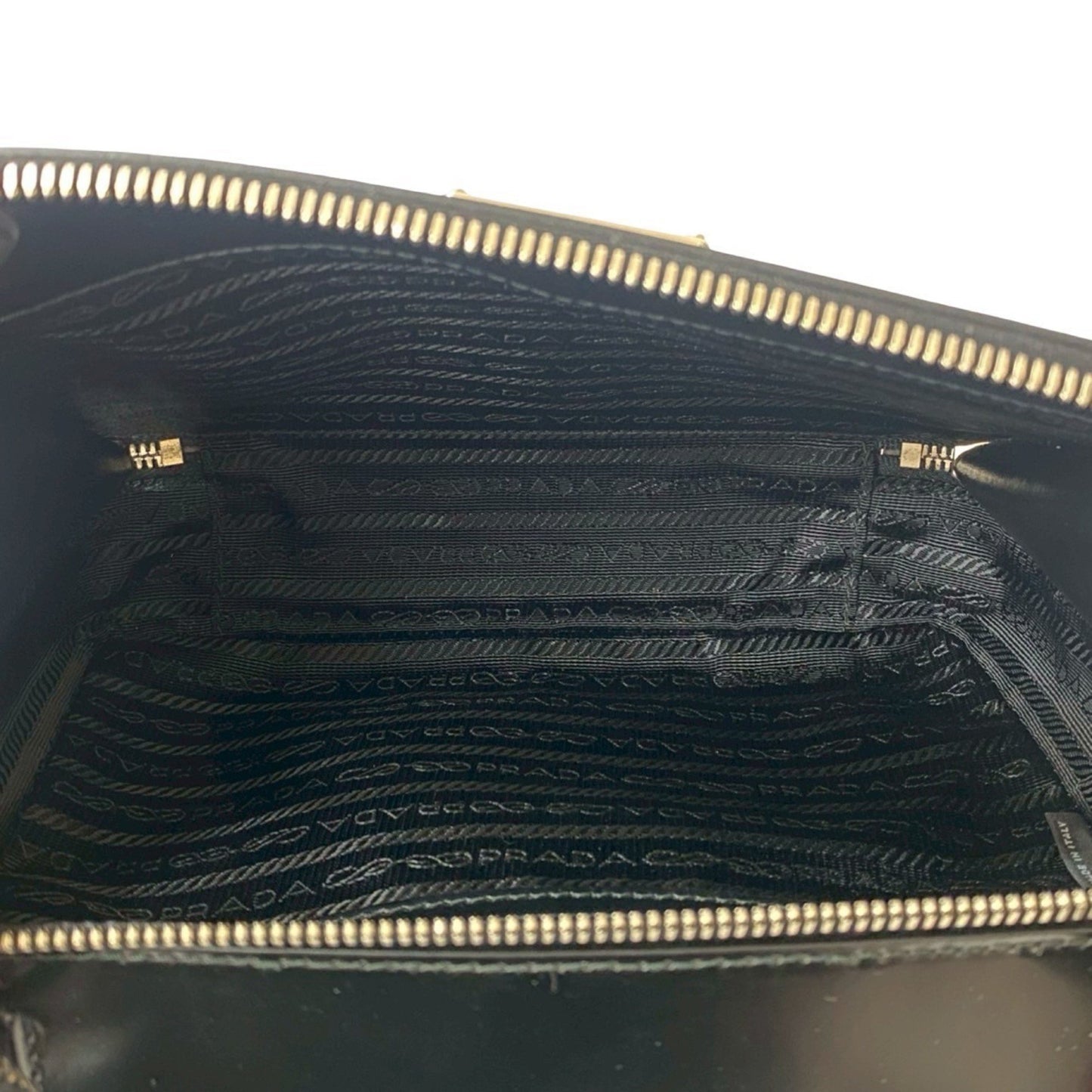 Prada Prada Brick Brushed Triangle Logo Hardware Leather Genuine 2-Way Handbag/Shoulder Bag Black