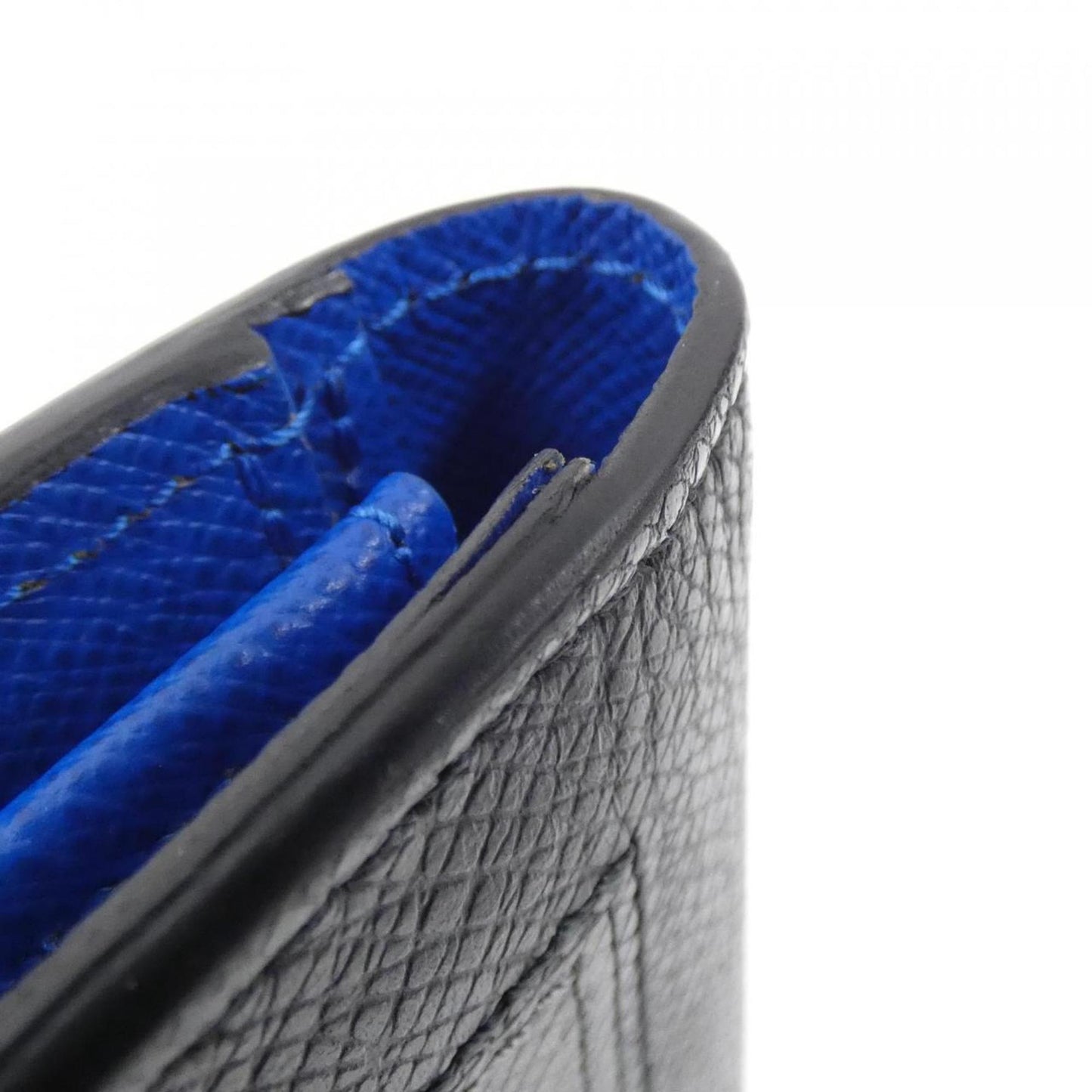 Louis Vuitton Taiga Portefeuille Brazza M30791 Wallet