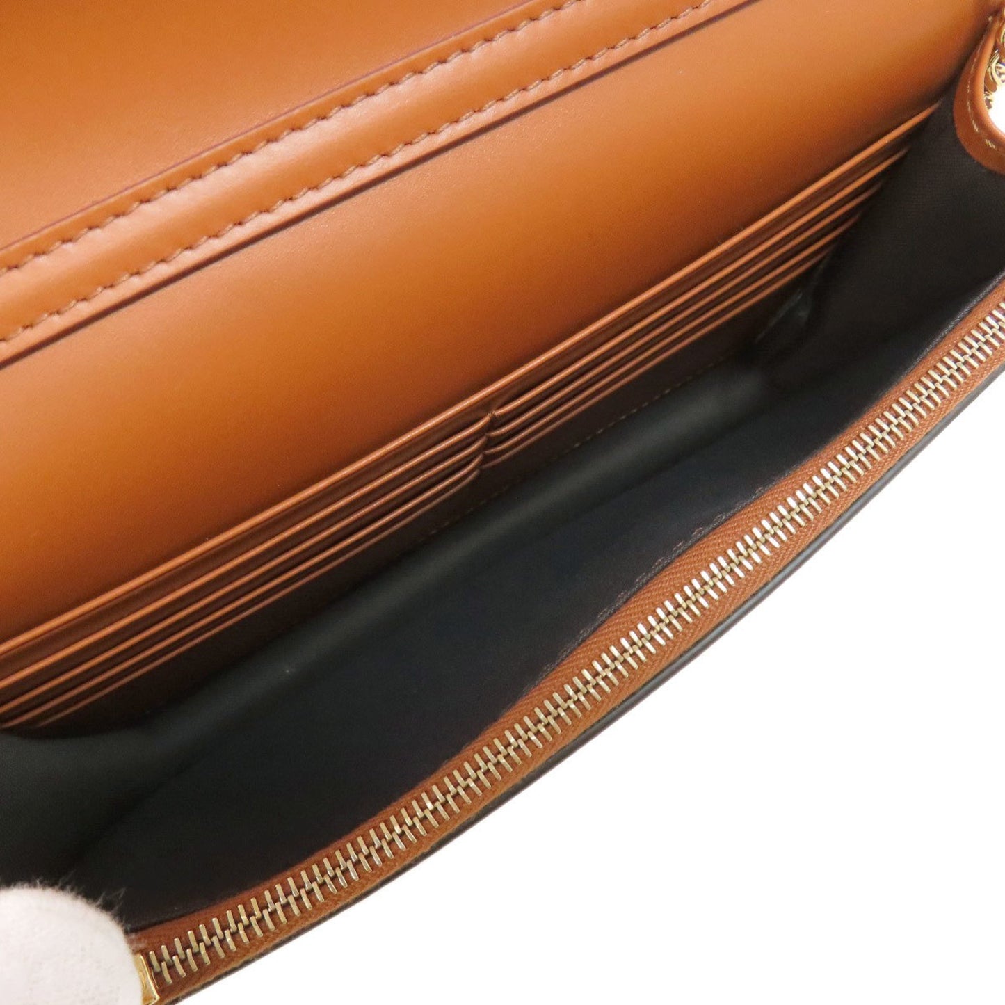 Fendi Chain Shoulder Bag Calf Leather