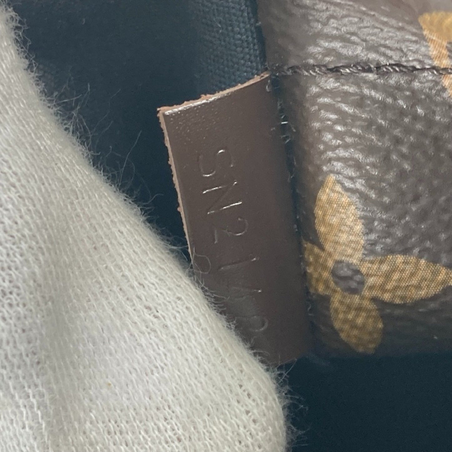 Louis Vuitton M54626 Vernis Tote Miroir 2-Way Bag