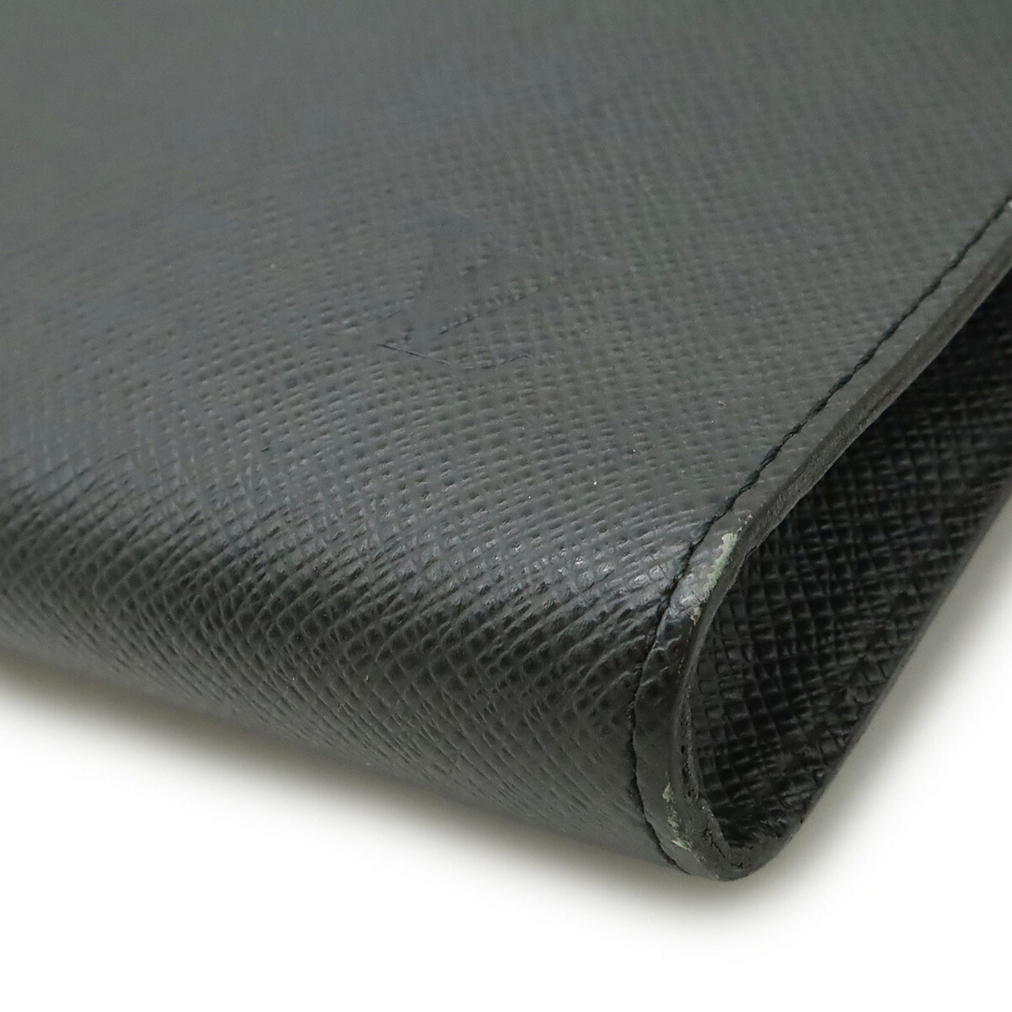 Louis Vuitton Taiga Minute Bag Document Case Leather Ardoise Black M31062