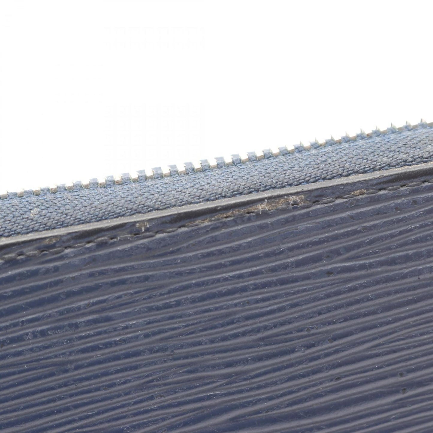 Louis Vuitton Zippy Wallet