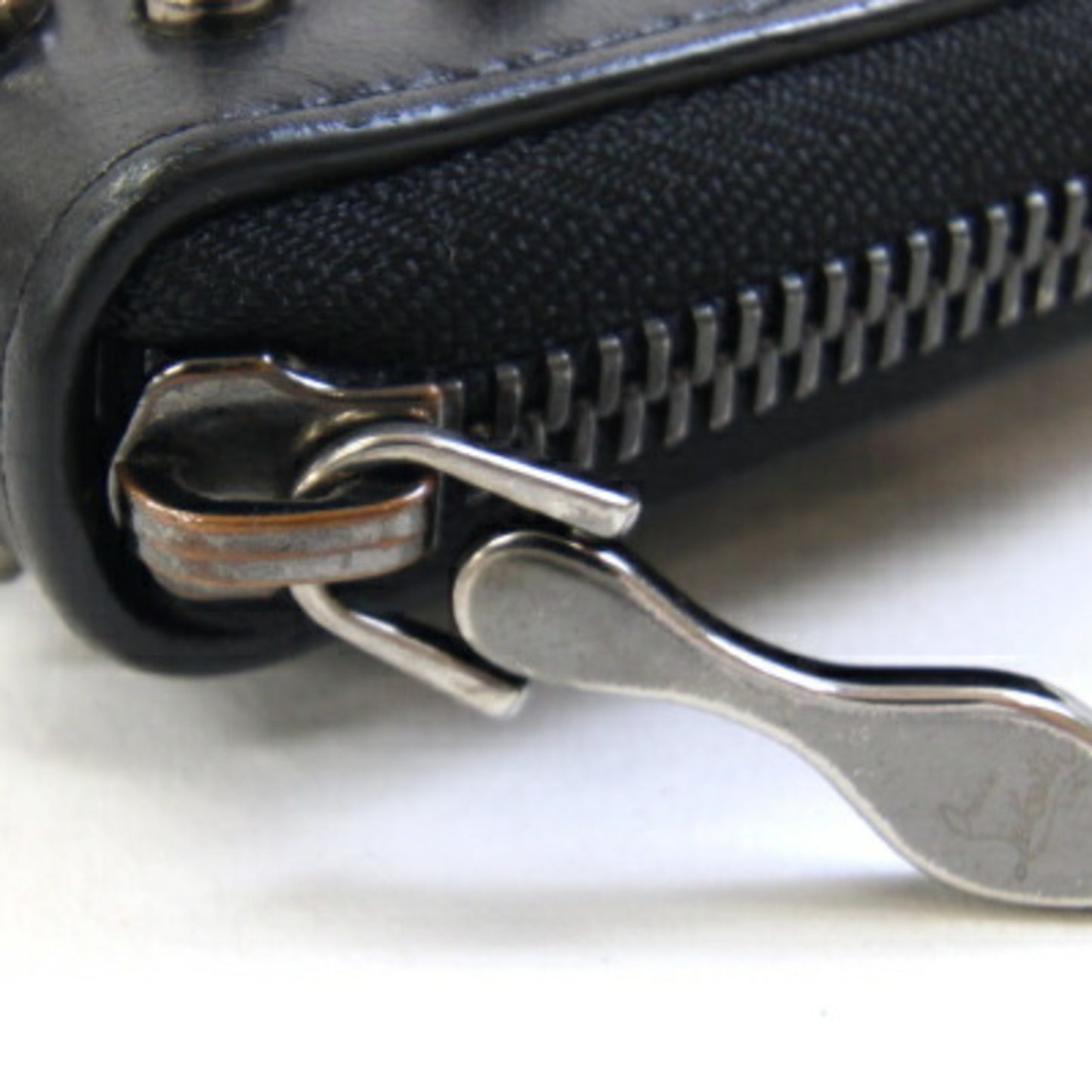 Christian Louboutin Round Long Wallet Panettone 1175099 Black Leather Zip Spike Studs