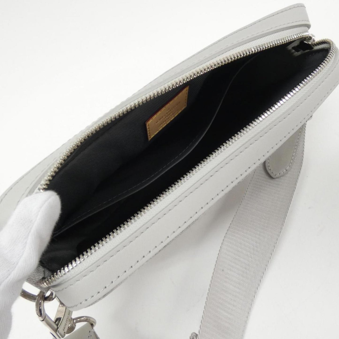 Louis Vuitton Damier Salt Trio Messenger N50068 Shoulder Bag