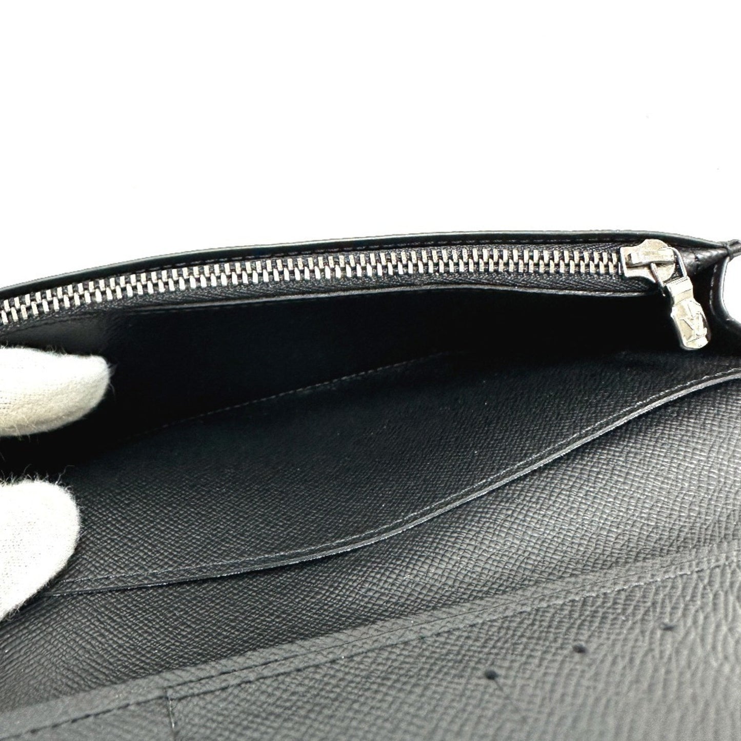 Louis Vuitton M61697 Portefeuille Brazza Bi-Fold Wallet Long Monogram Eclipse Canvas