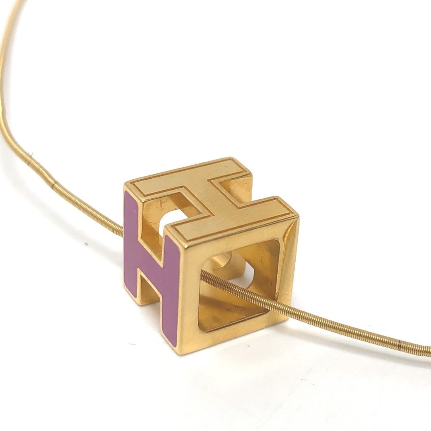 Hermes H Cube Carage D'Ash Lacquer Necklace For Women