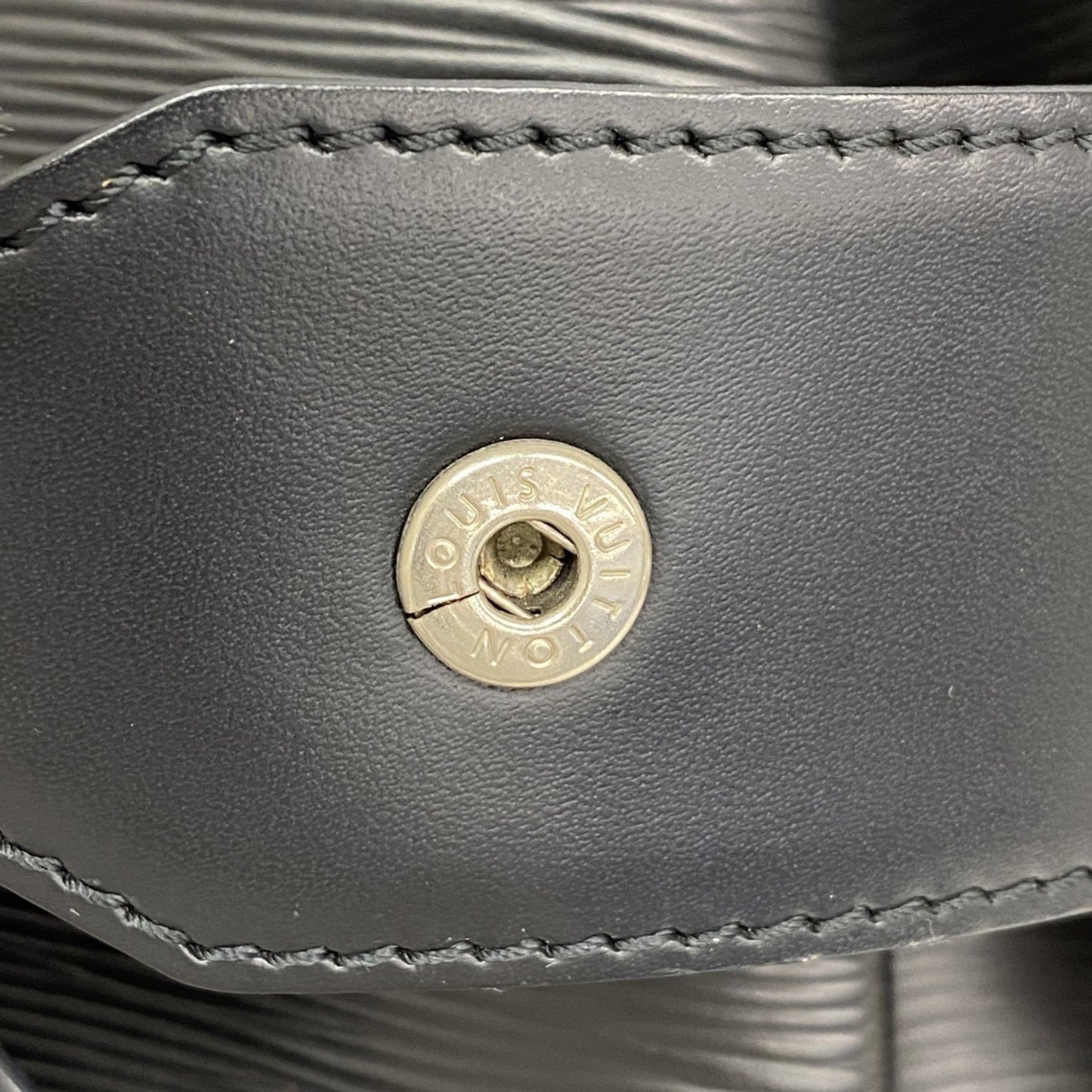 Louis Vuitton Epi Sac De Paul Pm Shoulder Bag M80157 Noir