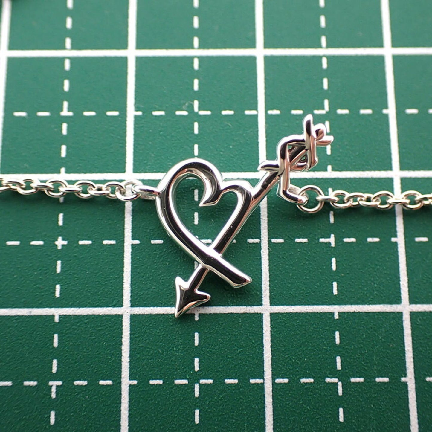 Tiffany Tiffany 925 Loving Heart & Arrow Bracelet