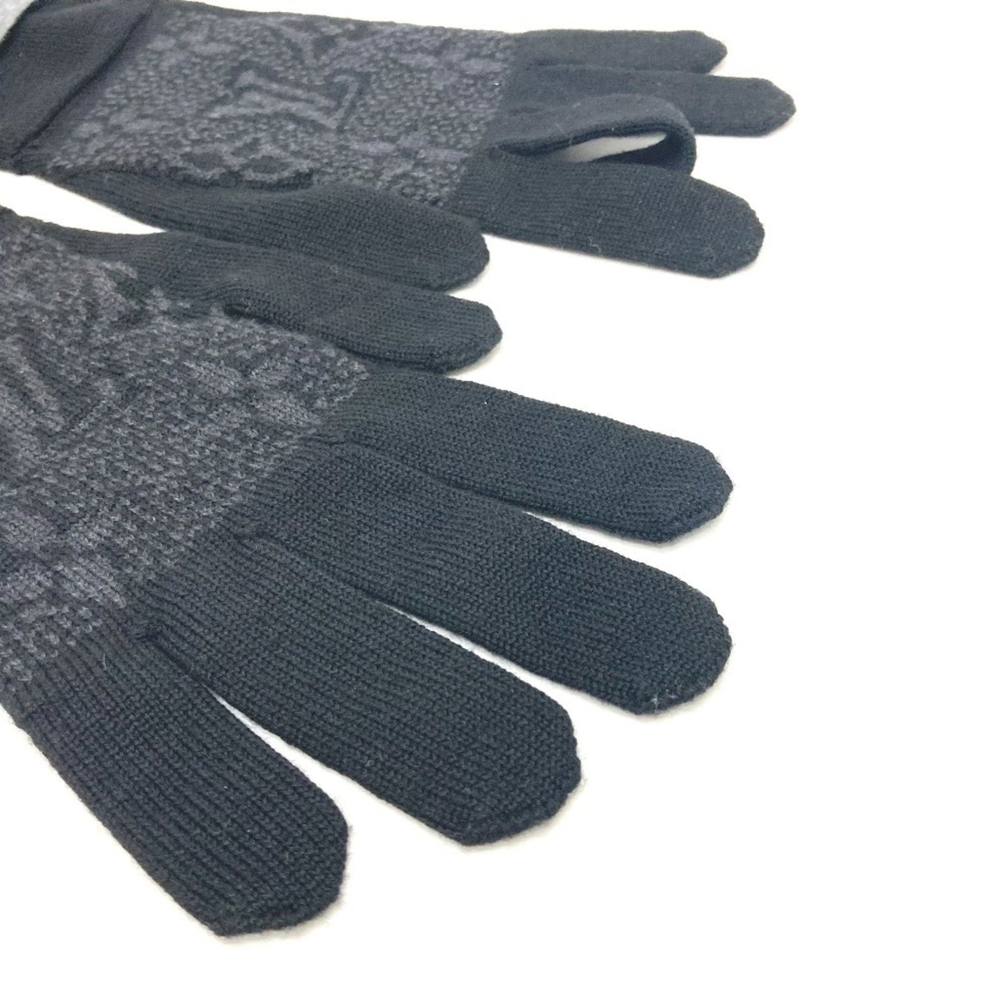 Louis Vuitton M73470 Gong Mai Monogram Eclipse Wool Gloves