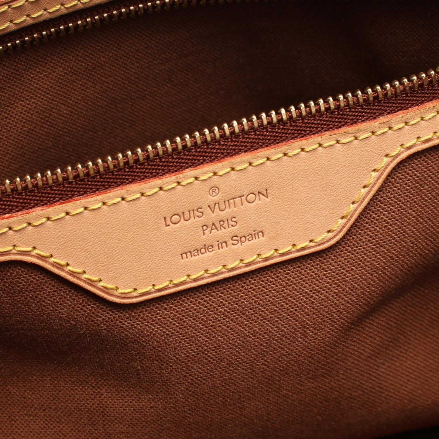 Louis Vuitton Batignolles Horizontal Monogram Shoulder Bag Coated Canvas Leather