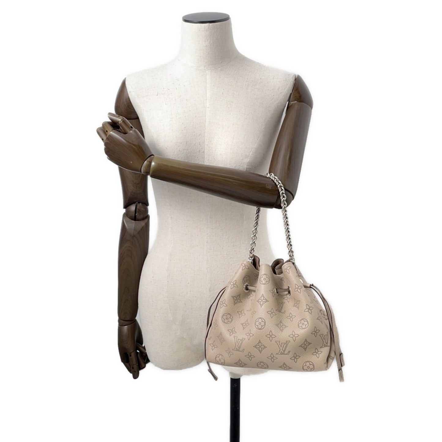 Louis Vuitton Handbag Monogram Mahina Bella M57201 Louis Vuitton 2Way Bag