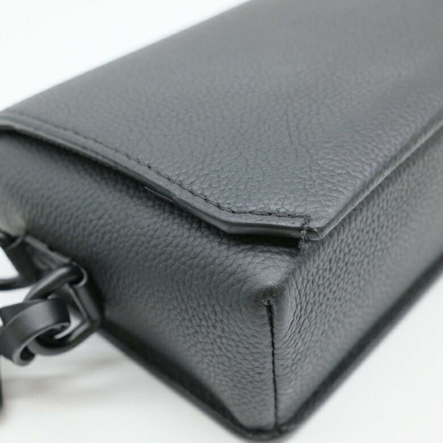 Louis Vuitton Louis Vuitton Fastline Wearable Wallet Lv Aerogram Shoulder Bag Cowhide Leather Black
