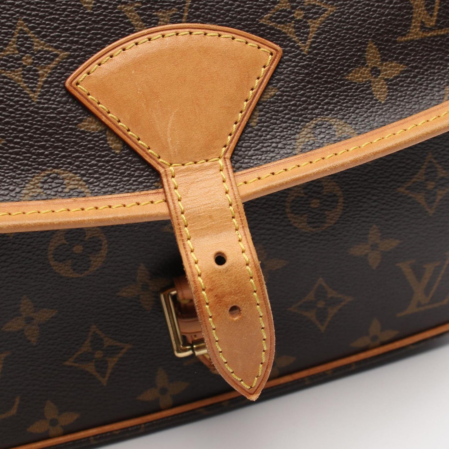 Louis Vuitton Sologne Shoulder Bag Coated Canvas Leather Monogram
