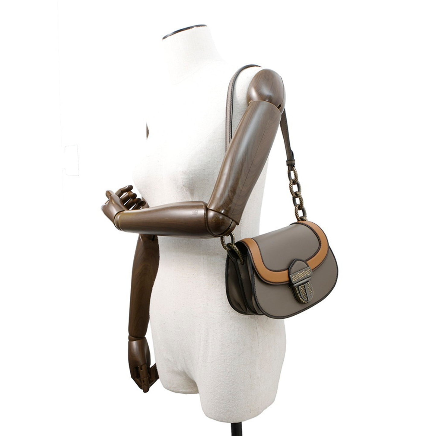 Bottega Veneta Umbria Leather Shoulder Bag