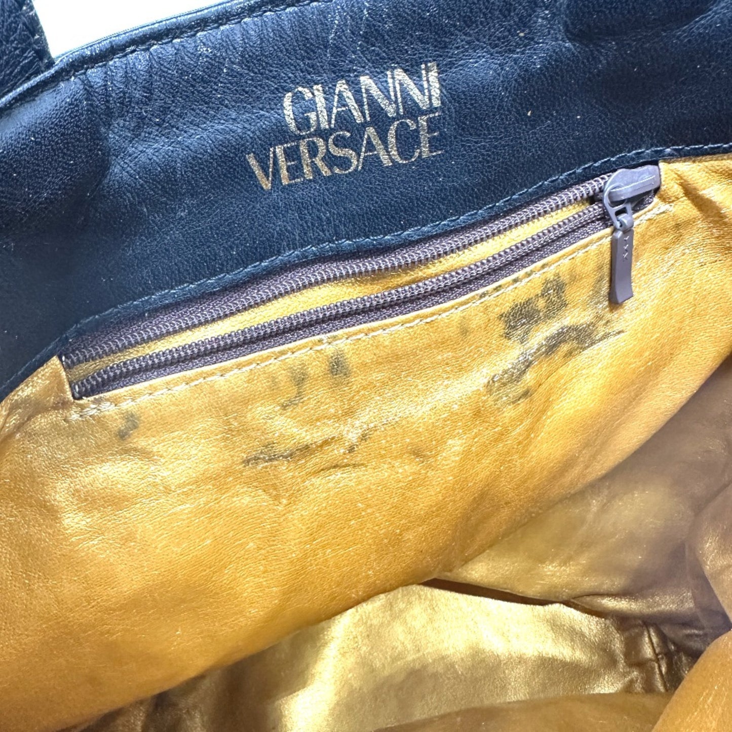 Versace Vintage Shoulder Shoulder Bag Yellow Black