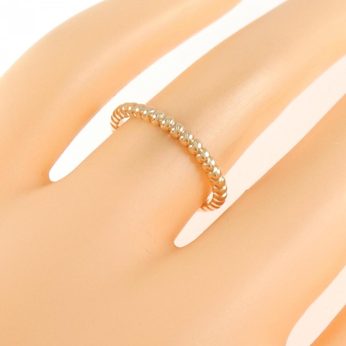 Van Cleef & Arpels Perle Small Ring