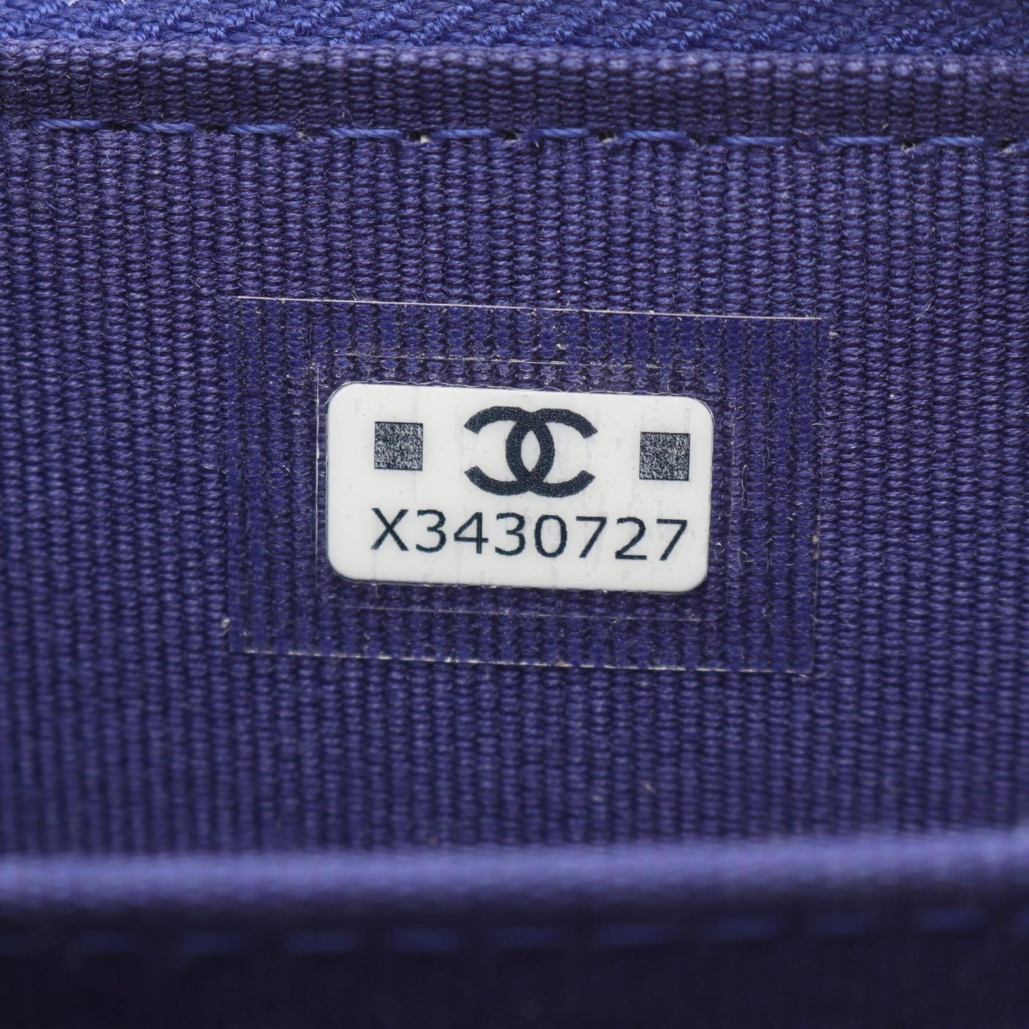 Chanel Chanel 19 Zip Coin Purse