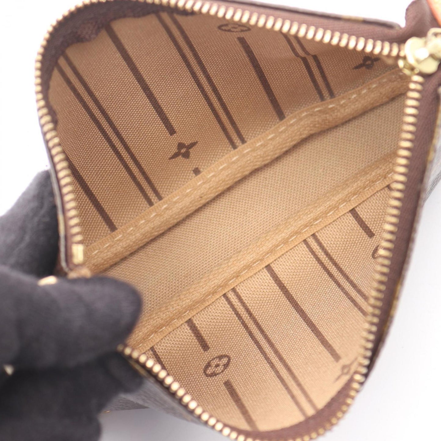 Louis Vuitton Mini Pochette Accessoires Monogram T&B Handbag