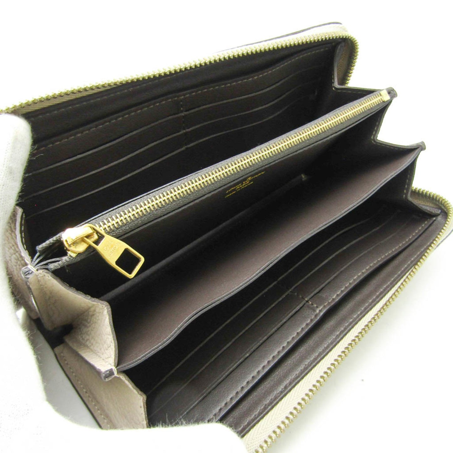 Louis Vuitton Comete Wallet M63104