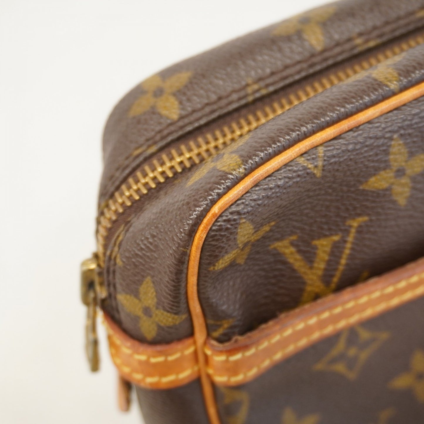 Louis Vuitton Monogram Compigne 23 Clutch Bag M51847 Brown