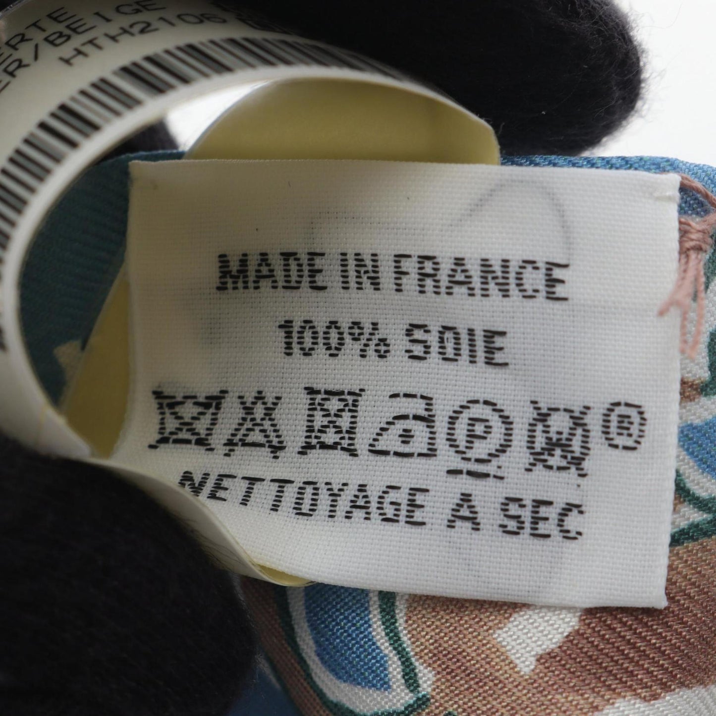 Hermes Herms Chevaux En Liberte Twilly Silk Scarf