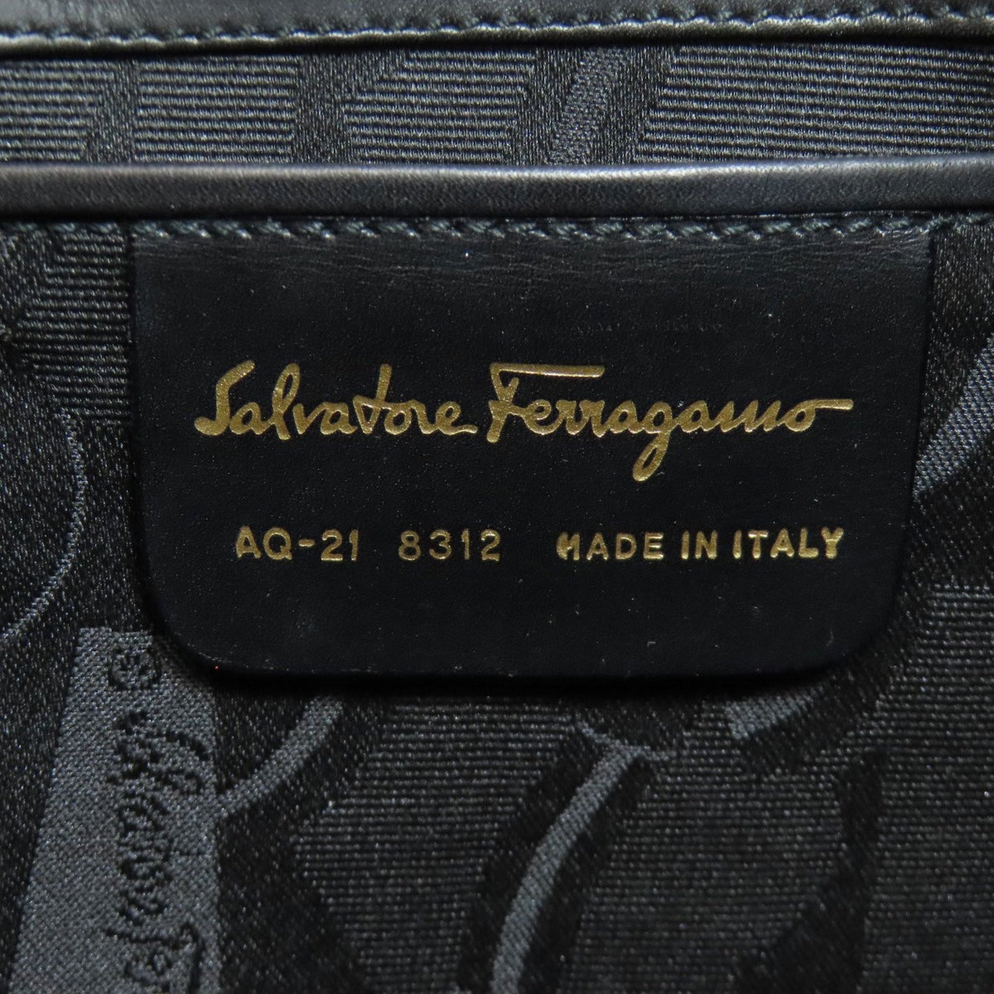 Salvatore Ferragamo Shoulder Bag Leather