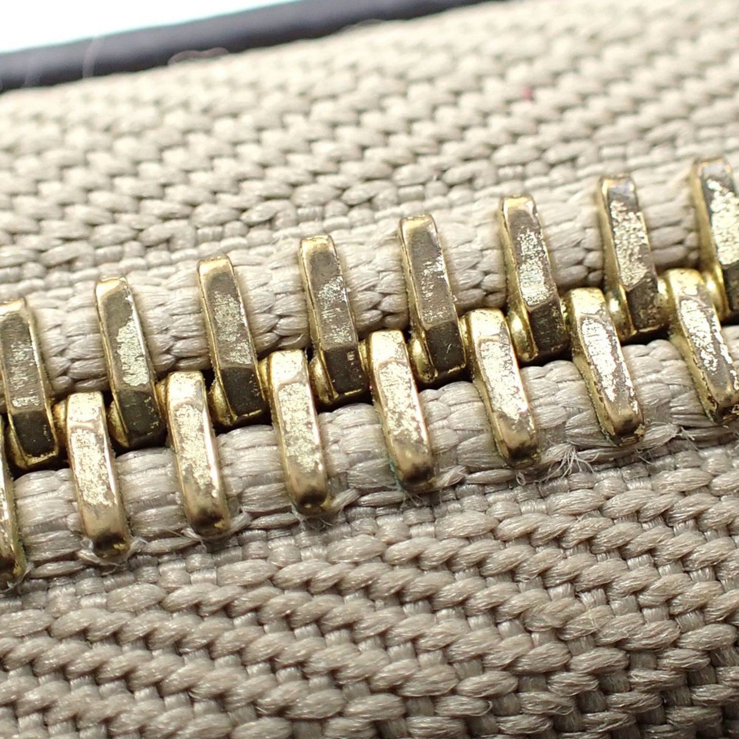 Louis Vuitton L-Shaped Long Wallet Portefeuille Comet