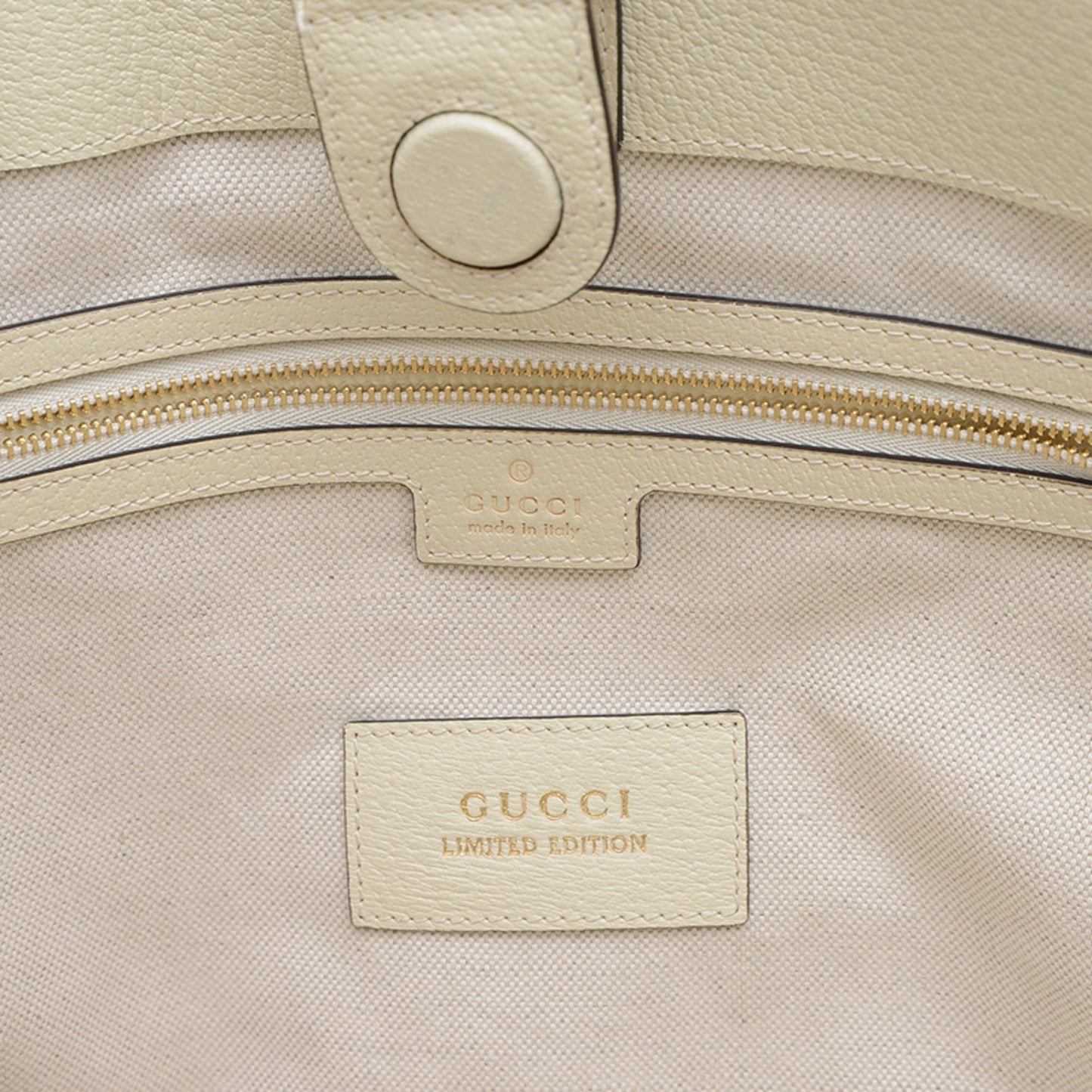 Gucci Gg Supreme Off-White Large Tote Bag Beige 631685