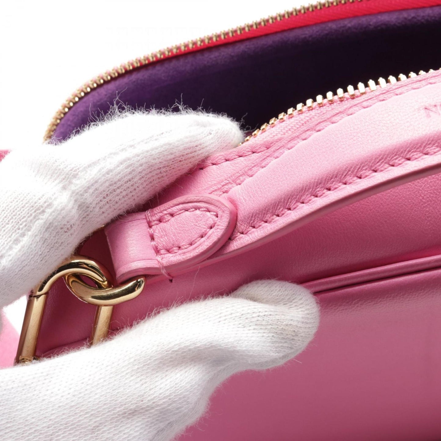 Louis Vuitton Utility Crossbody Rose Handbag Leather
