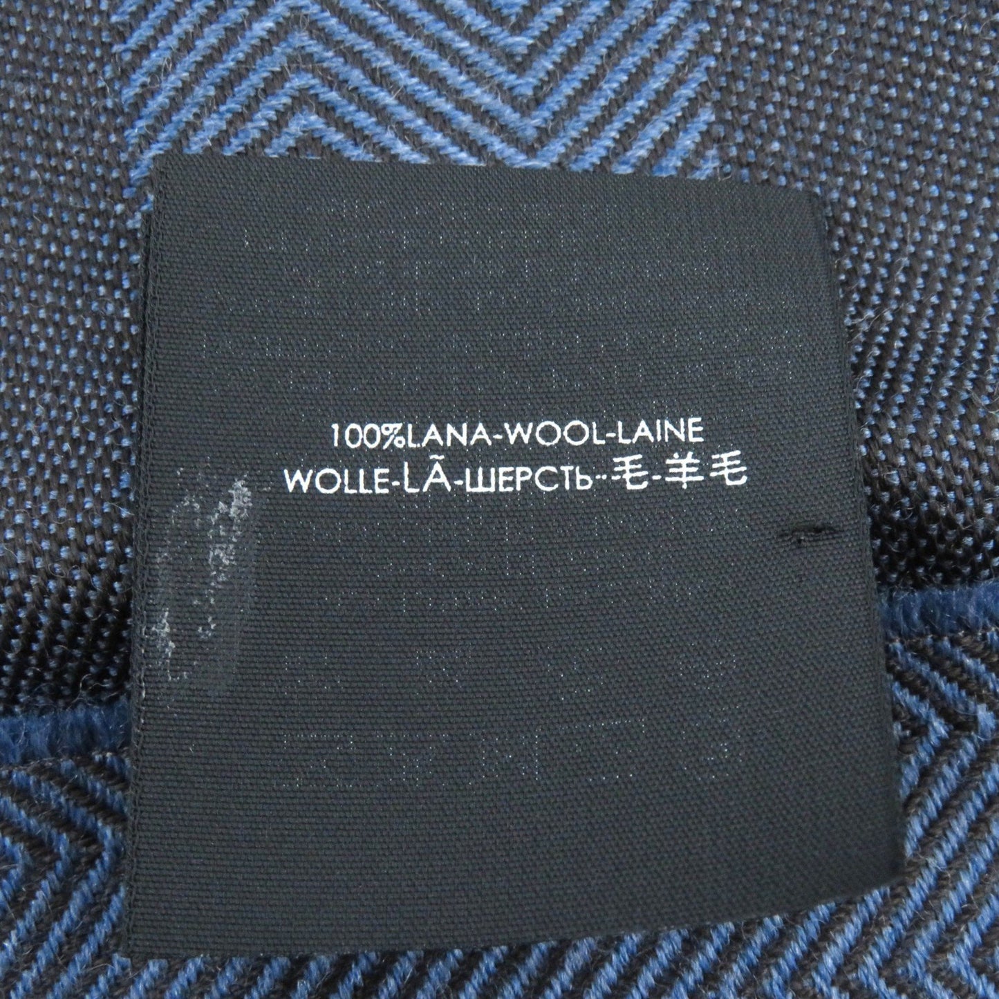 Gucci 100% Wool Herringbone Pattern Shawl With Embroidered Logo And Fringe