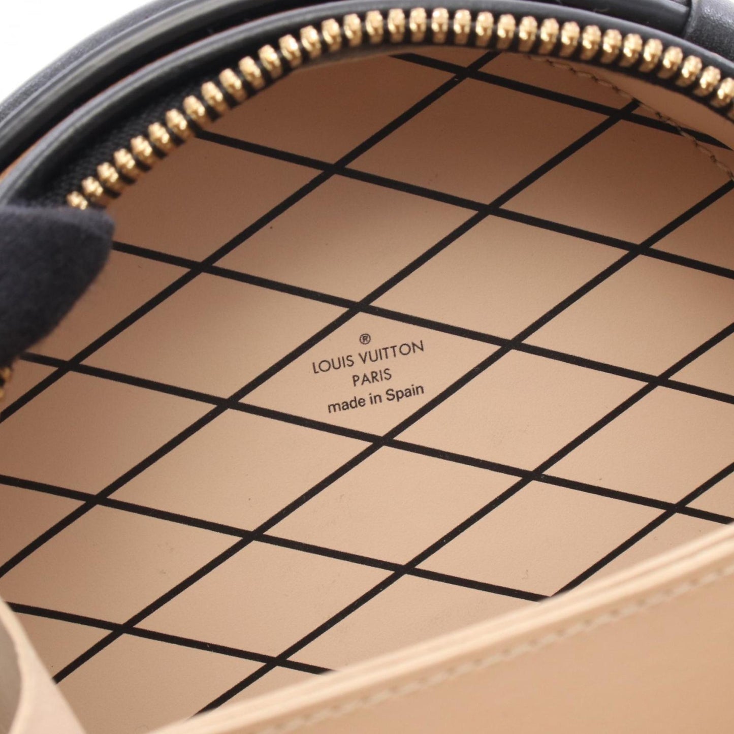 Louis Vuitton Mini Boite Chapeau Handbag