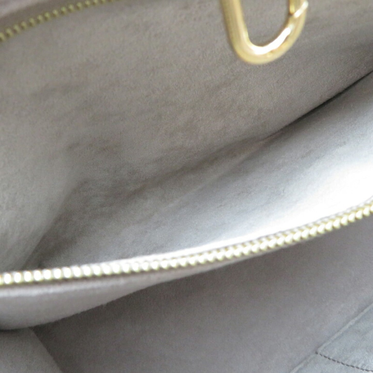 Louis Vuitton Empreinte On The Go Pm