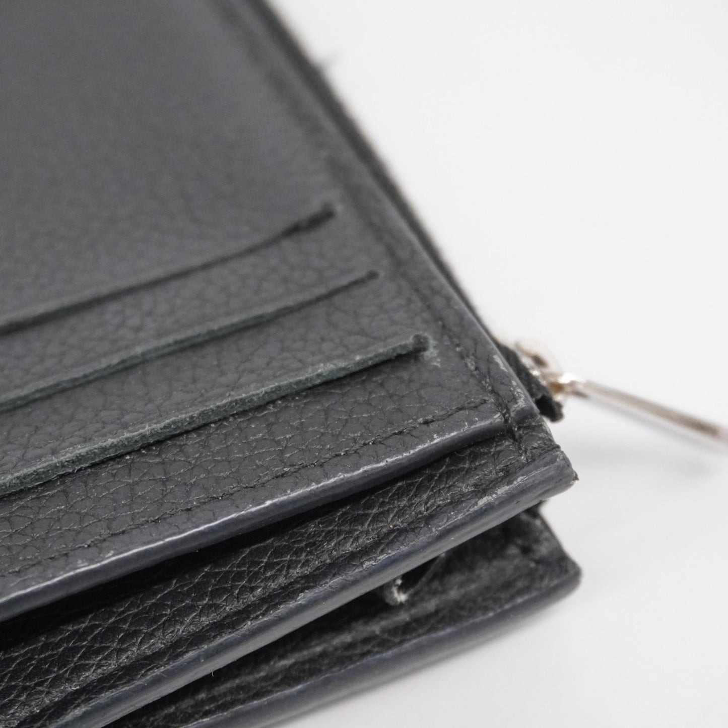 Louis Vuitton Tri-Fold Wallet Portefeuille My Lock Me Compact M62947 Noir