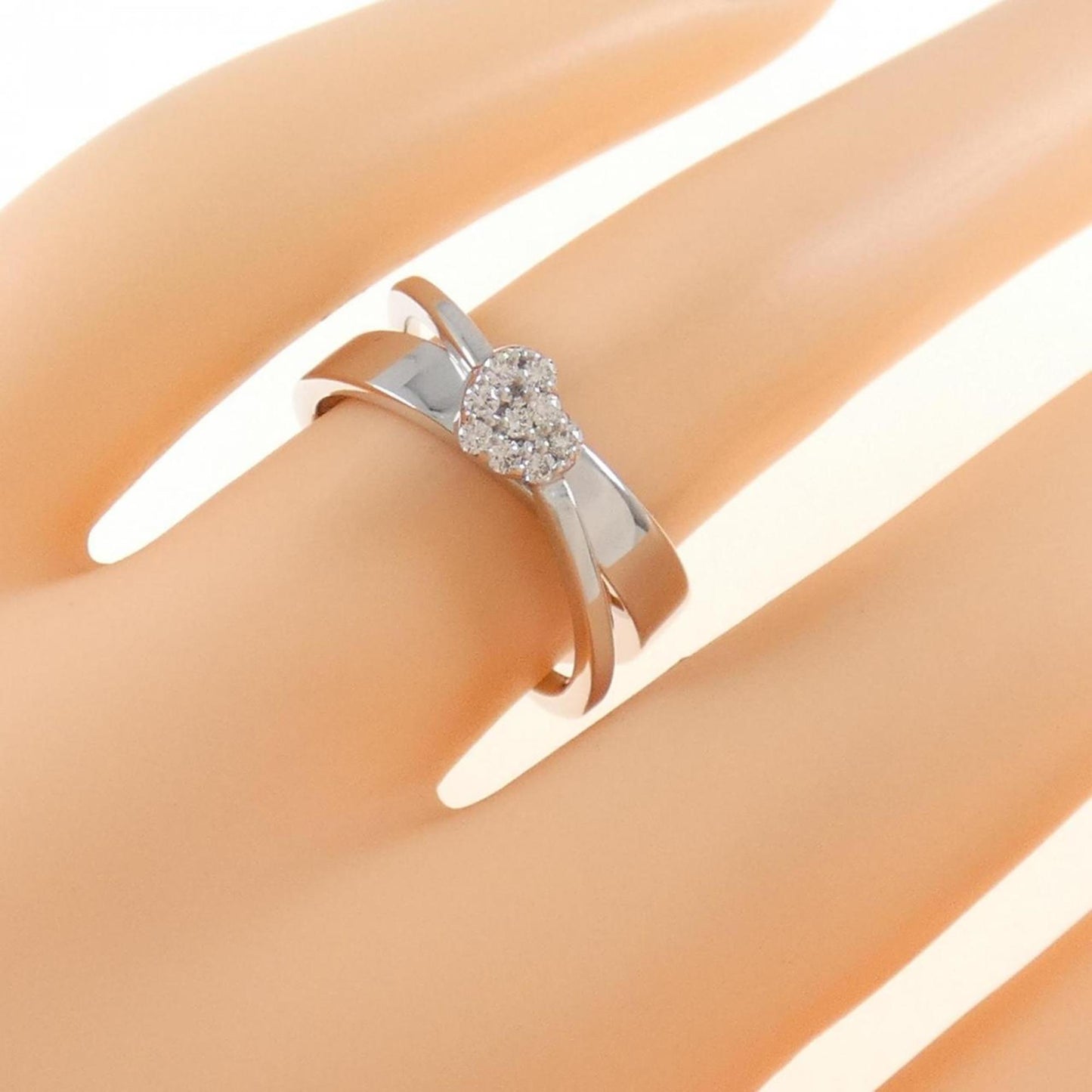 Ponte Vecchio Diamond Ring 0.09Ct