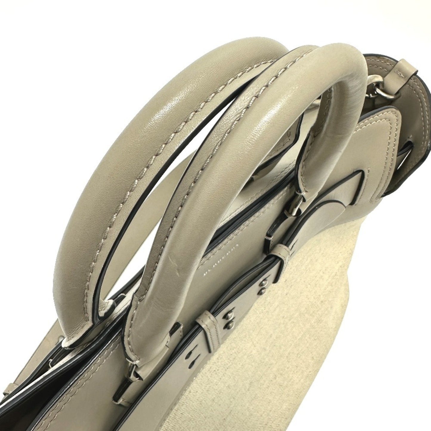 Burberry 4076673 Medium Belt Bag