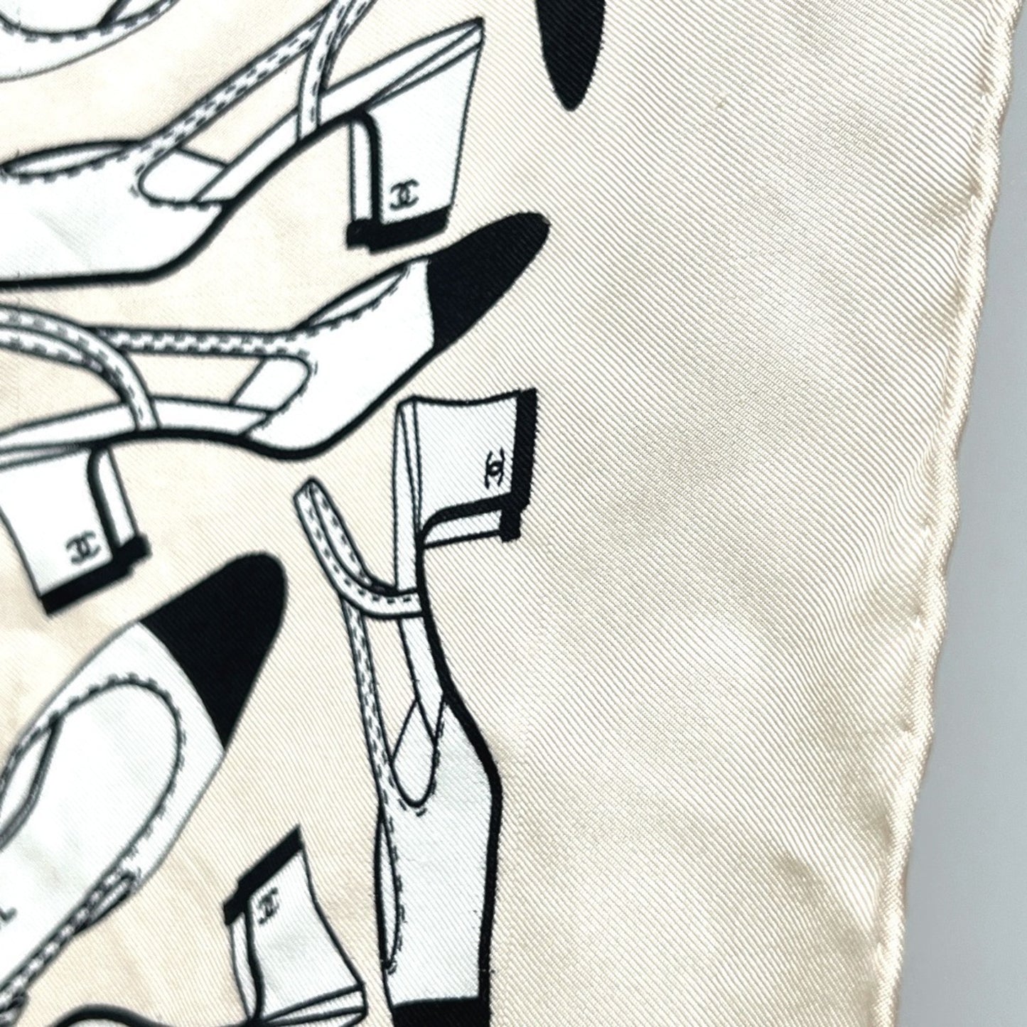 Chanel Chanel Pump Motif Apparel Stole Large Scarf Muffler Silk