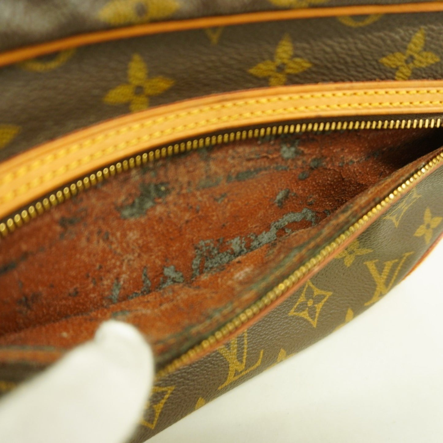 Louis Vuitton Monogram Marly Dragonne Gm Clutch Bag M51825 Brown