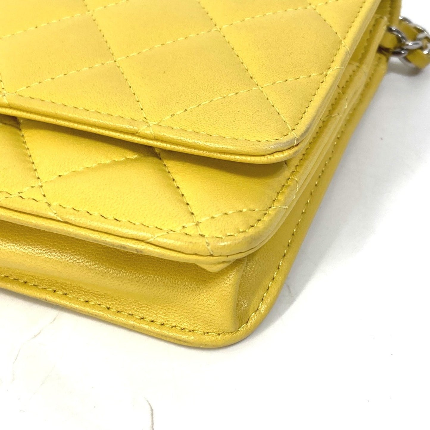 Chanel Ap0250 Cc Mark Chain Wallet Crossbody Long Wallet Bag Pochette Shoulder Bag Yellow