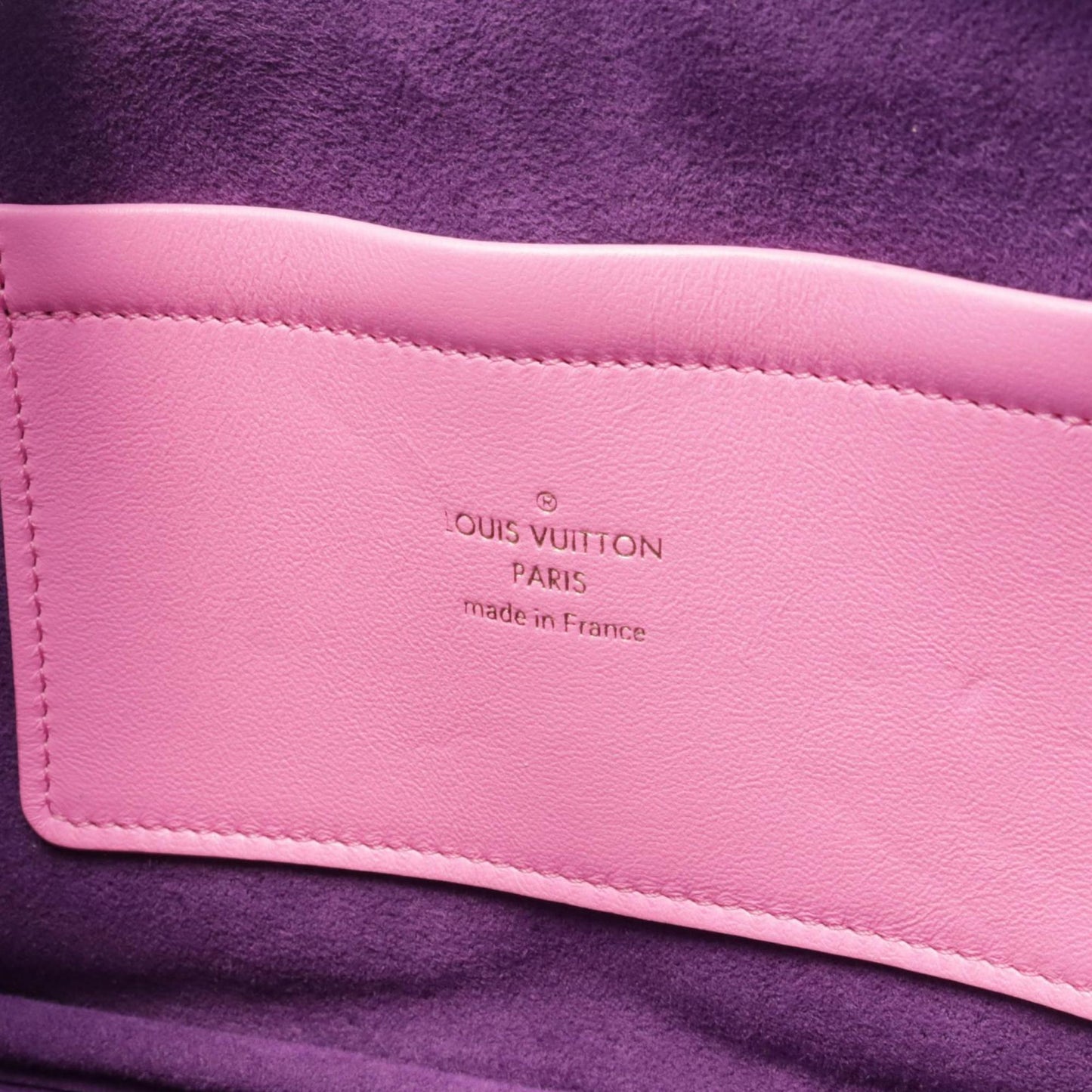 Louis Vuitton Utility Crossbody Rose Handbag Leather