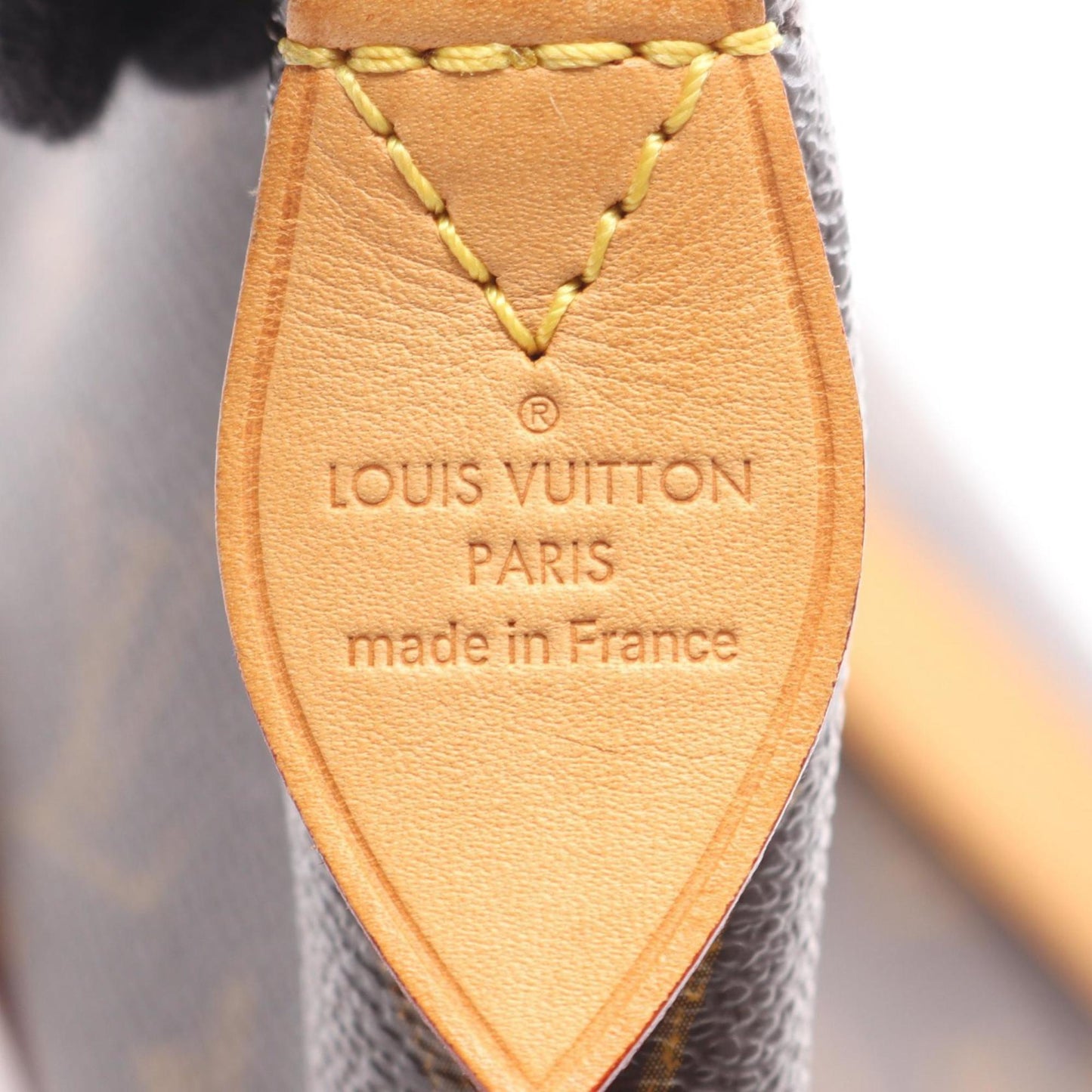 Louis Vuitton Totally Mm Tote Bag