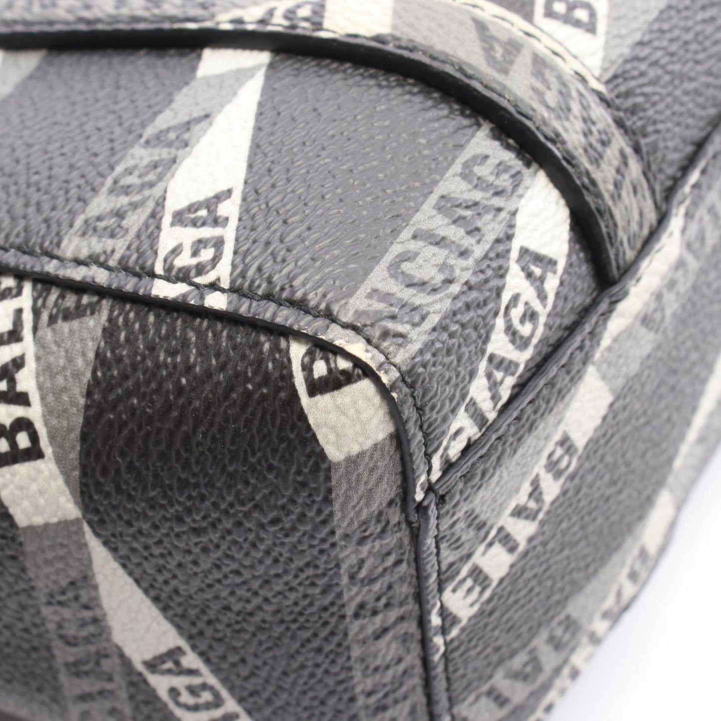 Balenciaga Everyday Xxs Tote Bag