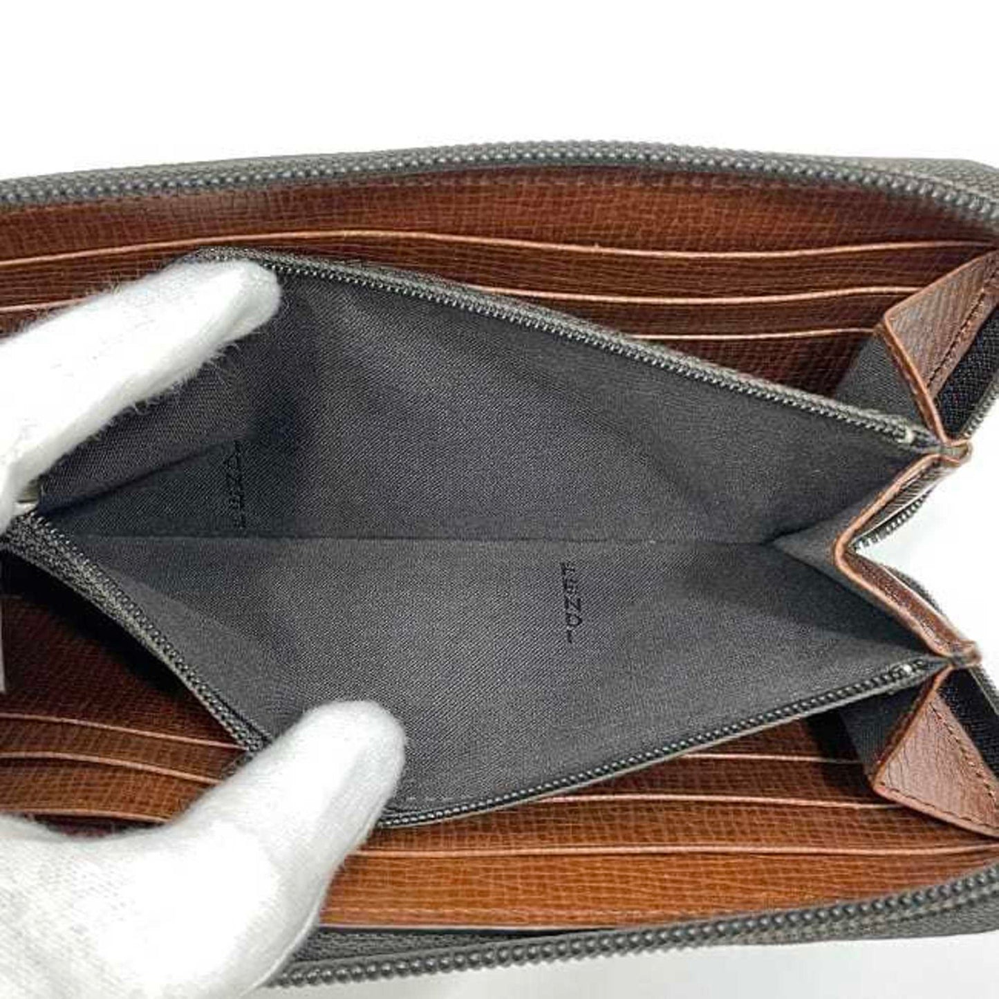 Fendi Round Long Wallet Ec-23576 Khaki Green Zucca Pvc Leather Fendi Ff Dark Pattern