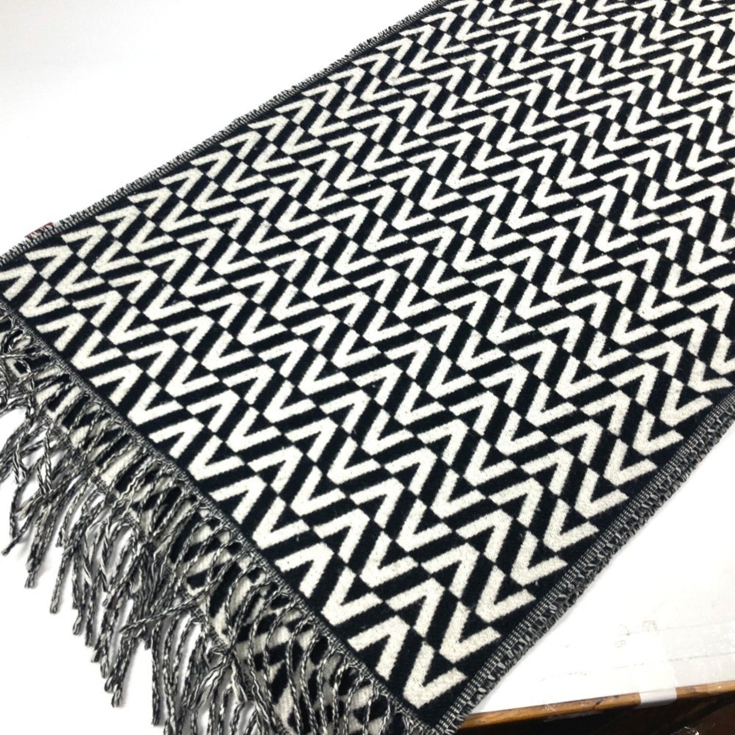 Valentino Valentino Logo Fringe Bicolor Scarf Cashmere
