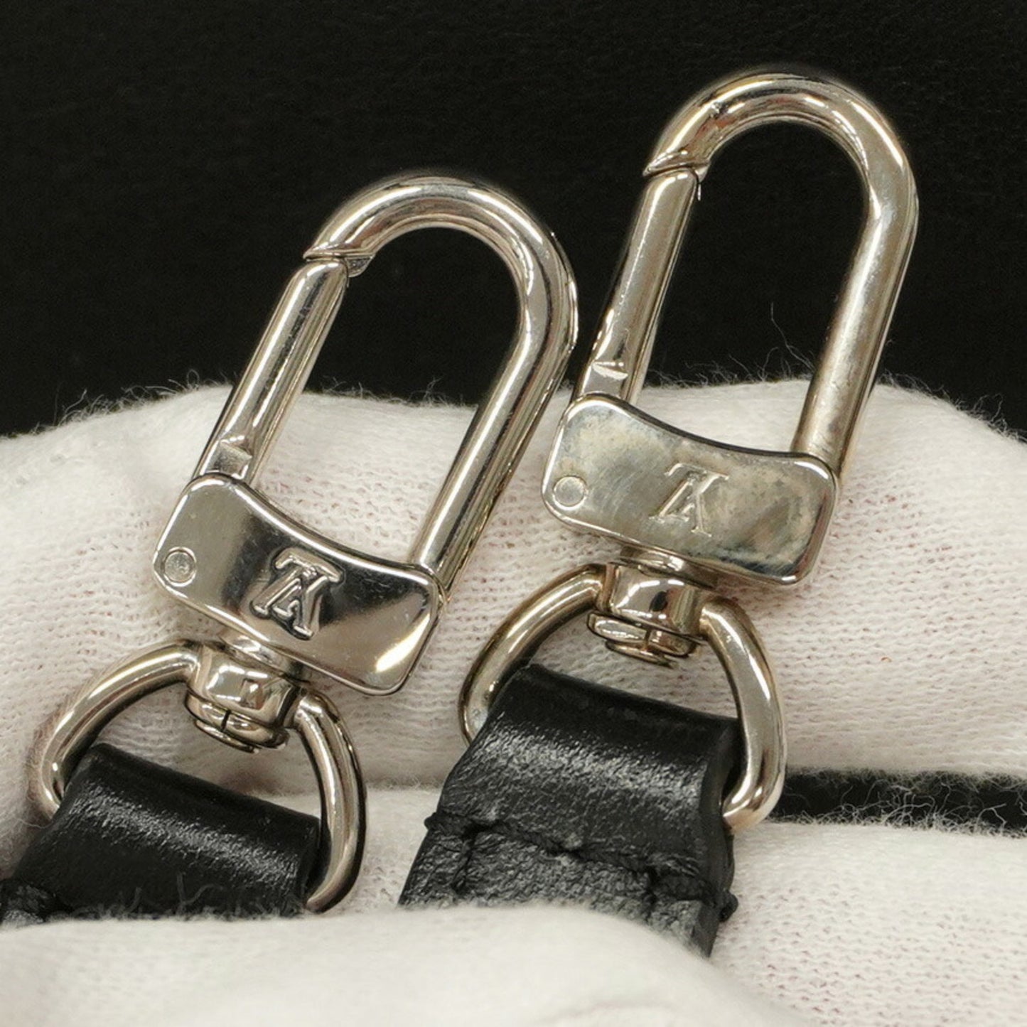 Louis Vuitton Handbag Lv Vibe Camera Box M12362 Brown Black 2-Way Bag