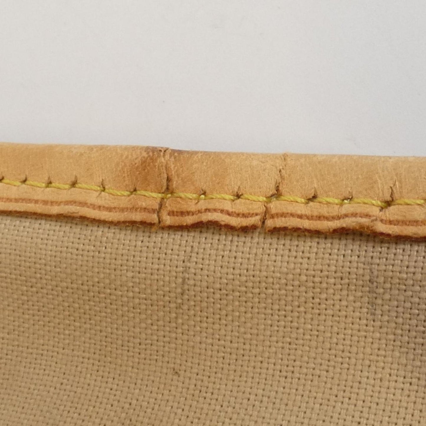 Louis Vuitton Damier Azur Batignolles Horizontal Handbag N48172