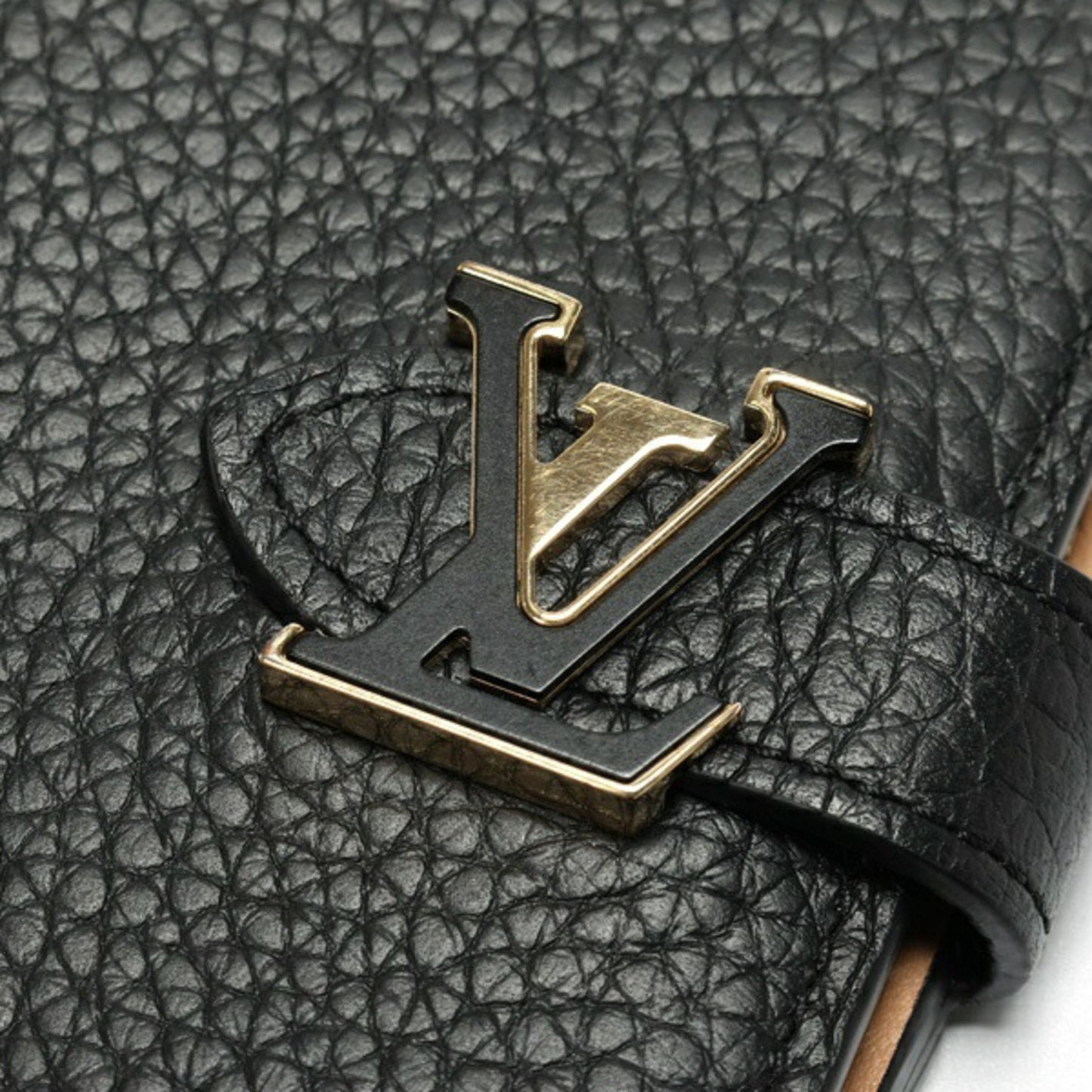 Louis Vuitton Lv Vertical Wallet Compact M81561 Taurillon Leather Noir S-157399
