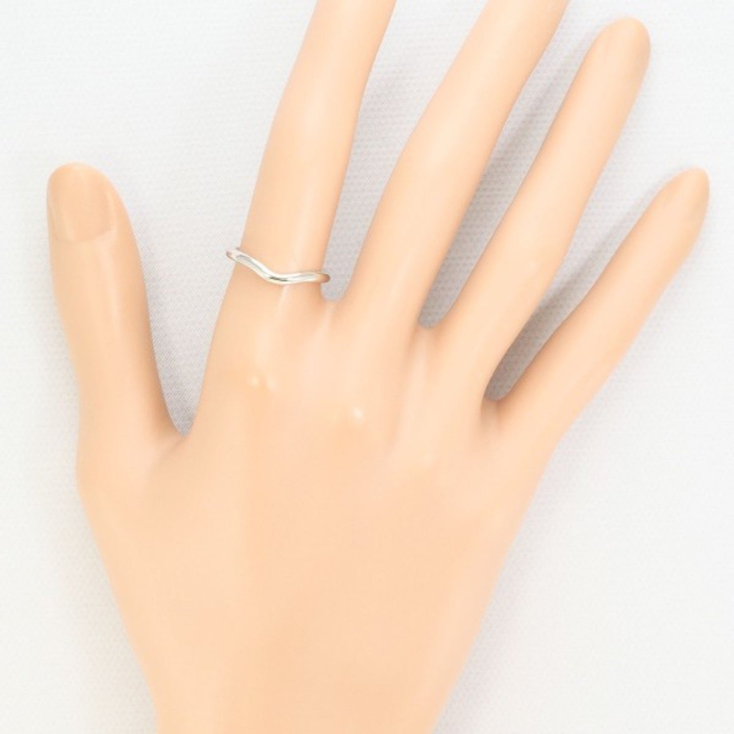 Tiffany Curved Band Pt950 Ring Total Weight: Approx. 3.4G